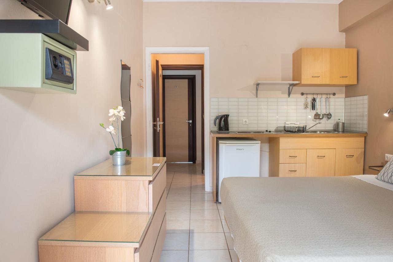 Galini Beach Studios And Penthouse 메손기 외부 사진
