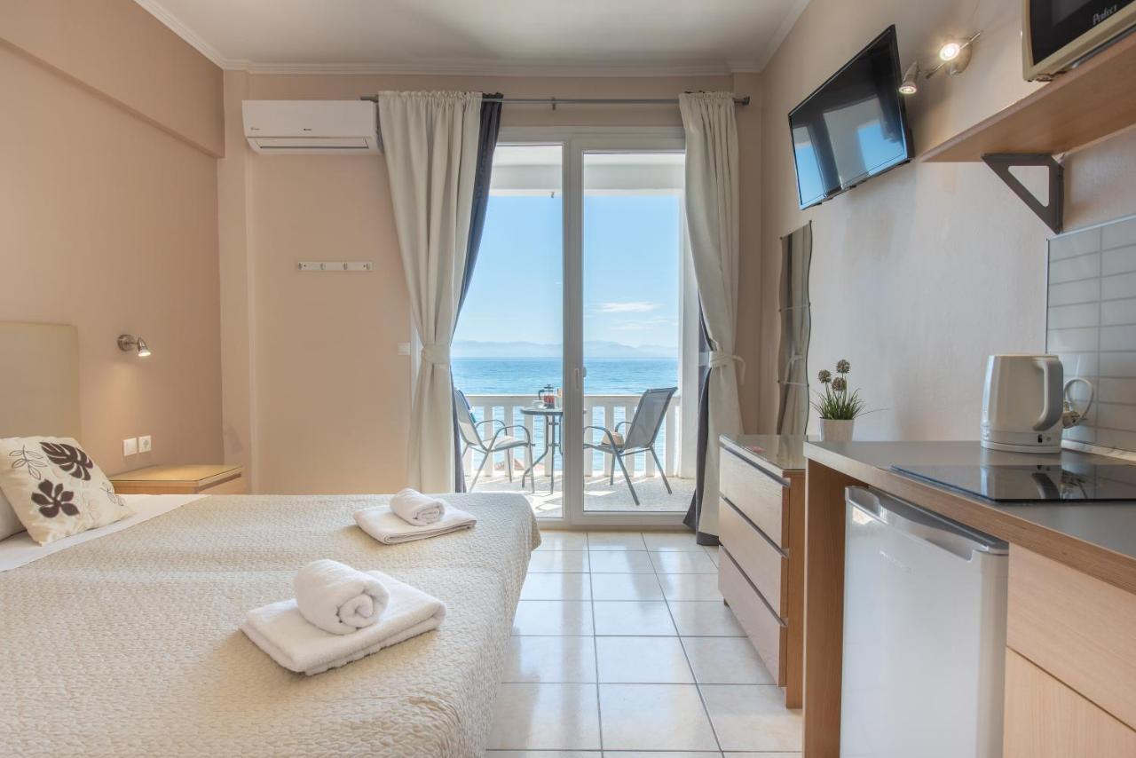 Galini Beach Studios And Penthouse 메손기 외부 사진